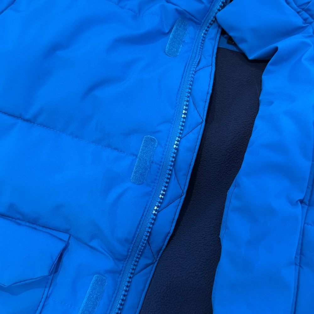 All in Motion Jacket - Picture 6 of 8
